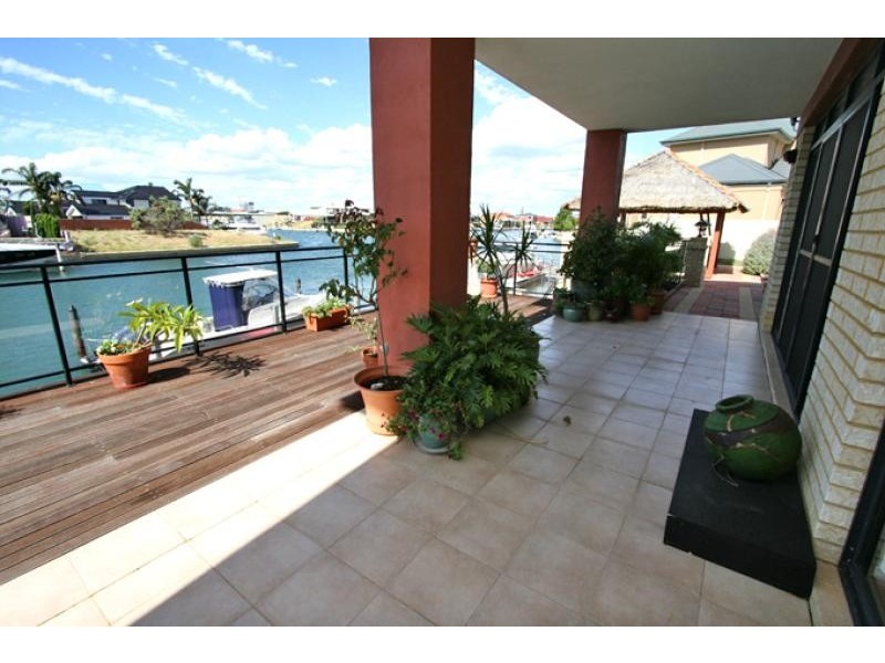 36 SANTAVEA MEWS, Halls Head WA 6210