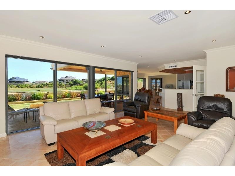 51 LAKEWAY RETREAT, Dawesville WA 6210