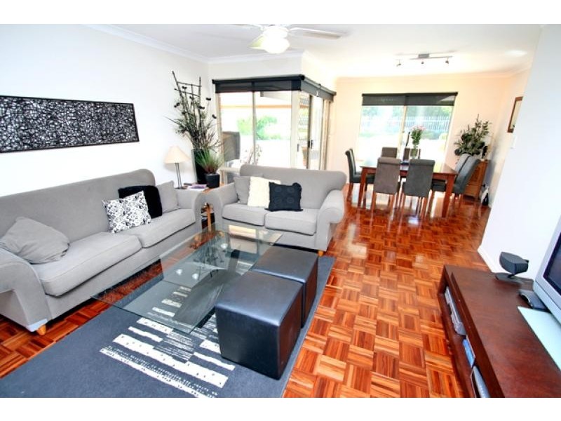36 SUMMERLEA AVENUE, Meadow Springs WA 6210