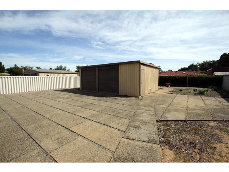 9 Yanmar Place, Silver Sands WA 6210