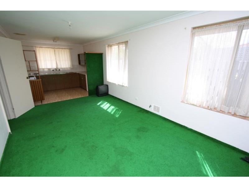 9 Yanmar Place, Silver Sands WA 6210