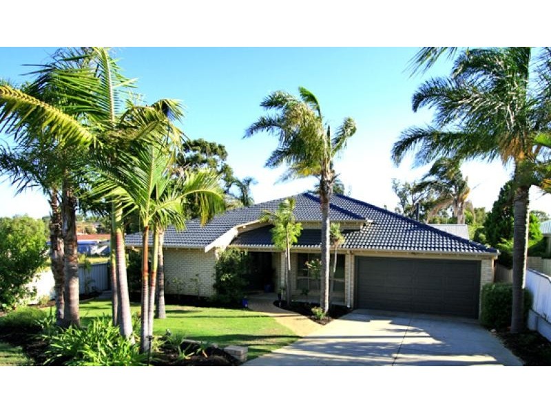 31 Carina Circle, Halls Head WA 6210