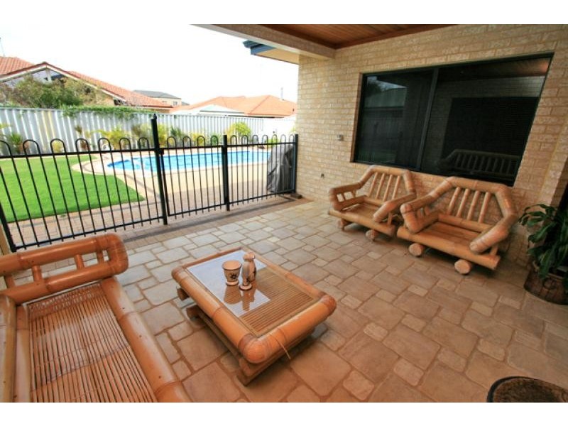 53 RONSARD DRIVE, San Remo WA 6210