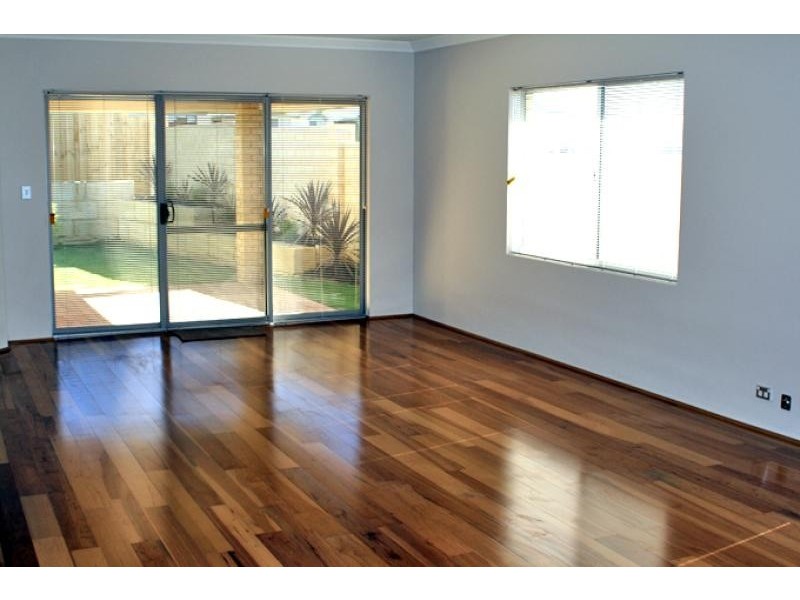 10 ASPER WAY, Halls Head WA 6210