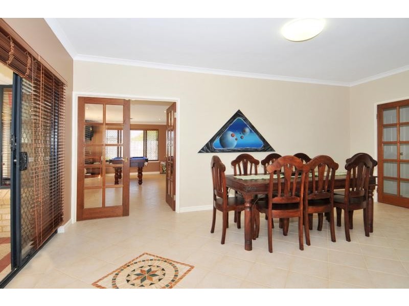 24 Montego Way, Halls Head WA 6210