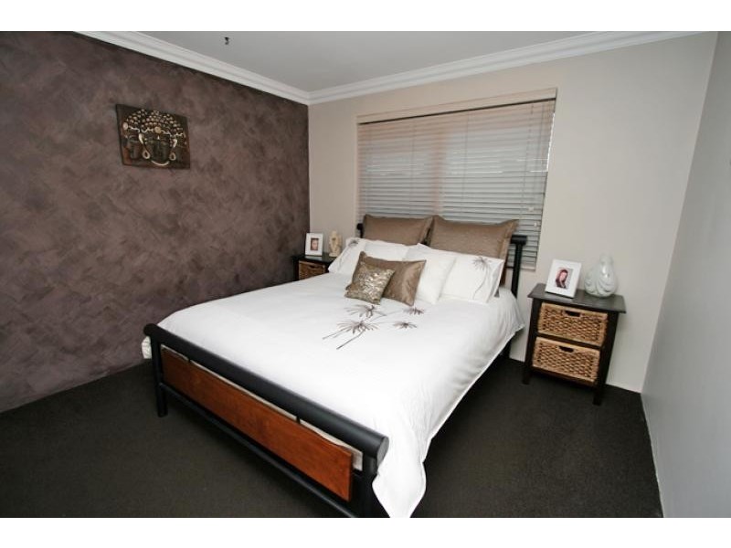 40 Chatsworth Drive, Erskine WA 6210