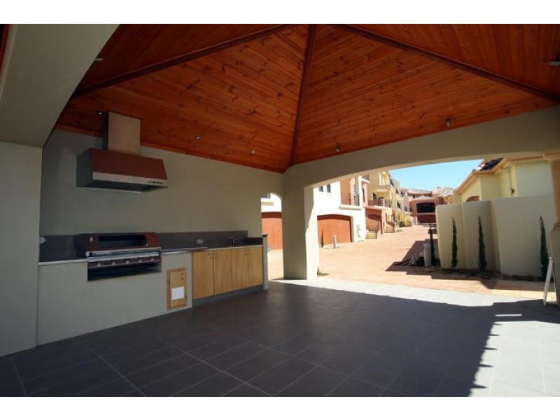 Apartment 28/2 The Pass, Dawesville WA 6211