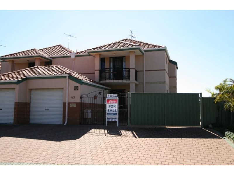 49 Waterside Drive, Dudley Park WA 6210