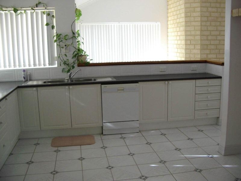 55 Ronsard Drive, San Remo WA 6210