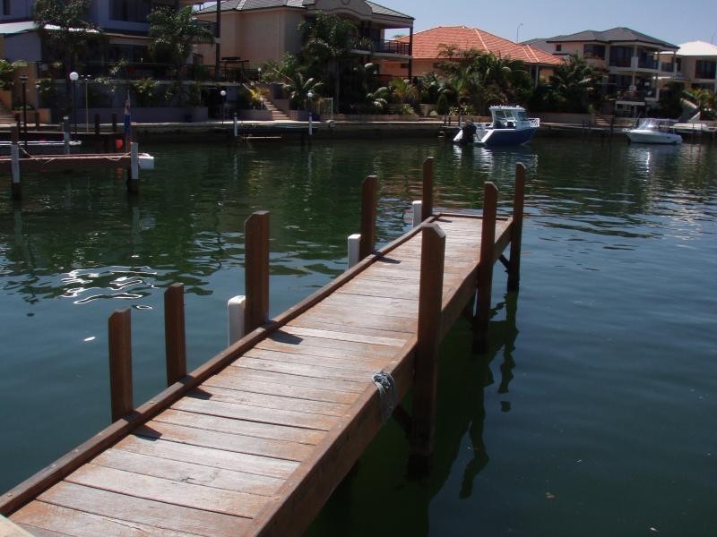 19 Eunamara Retreat, Halls Head WA 6210