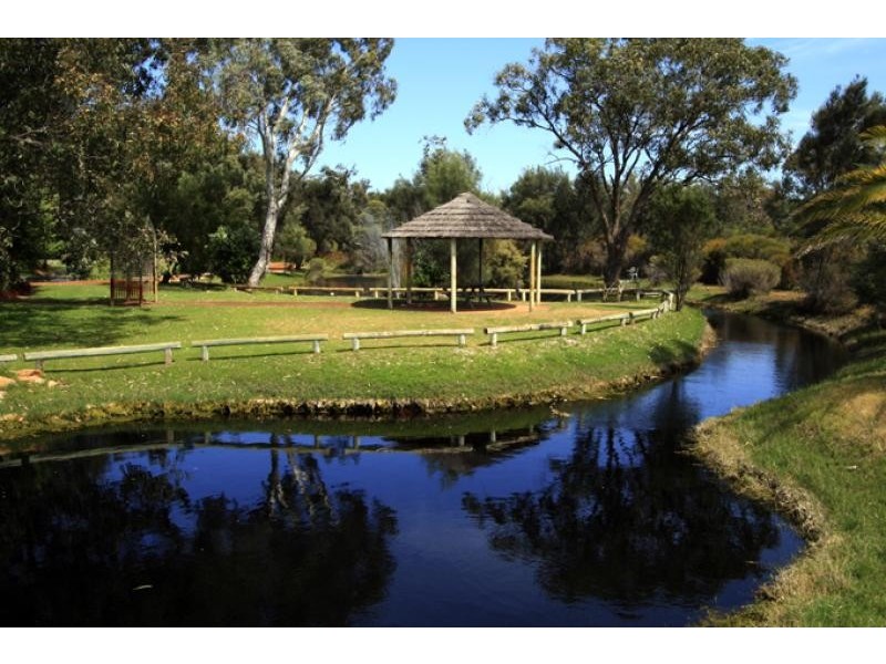 203 Furnissdale Road, Mandurah WA 6210