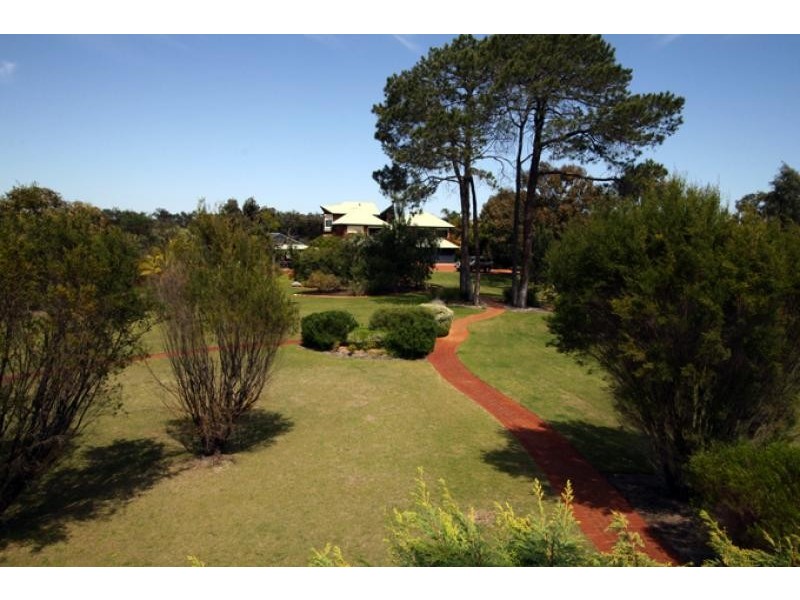 203 Furnissdale Road, Mandurah WA 6210