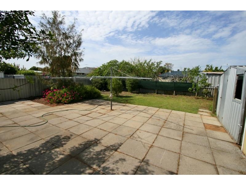 5 Loaring Street, Mandurah WA 6210