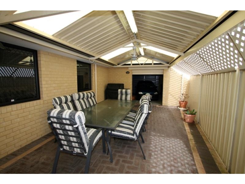 63 Yindana Boulevard, Lakelands WA 6210