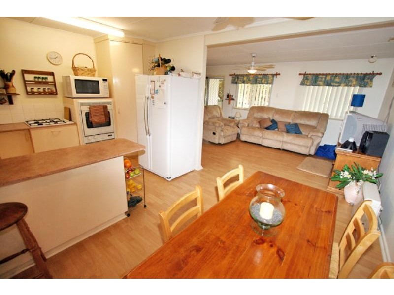 6 Darbal Place, Greenfields WA 6210