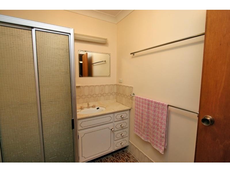 8 Gray Road, Mandurah WA 6210