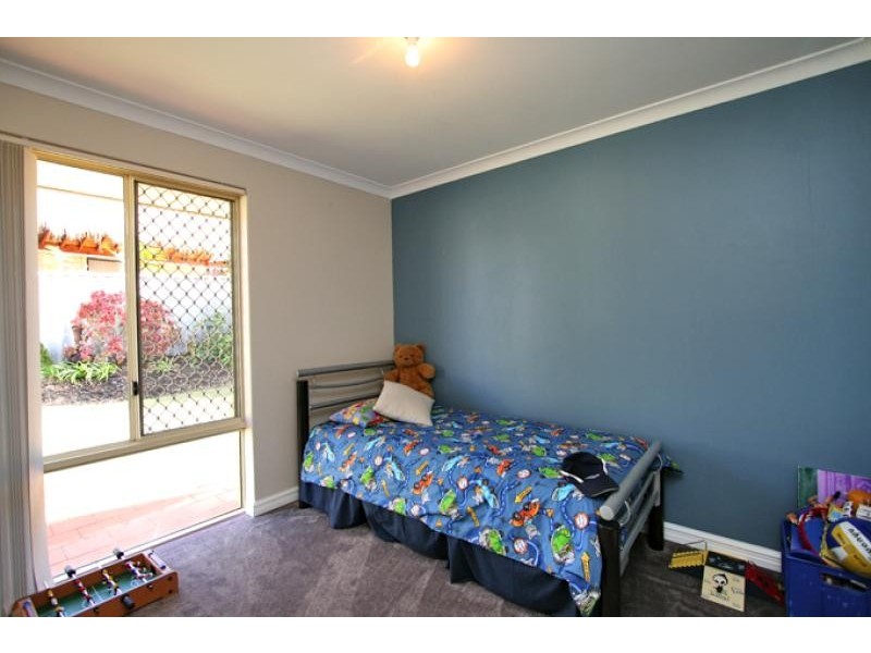 14 St Anne’s Terrace, Meadow Springs WA 6210