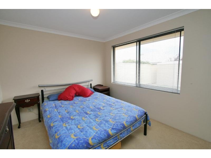 10 Addingham Boulevard, Madora Bay WA 6210