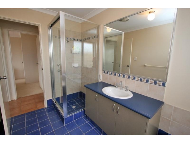 10 Addingham Boulevard, Madora Bay WA 6210