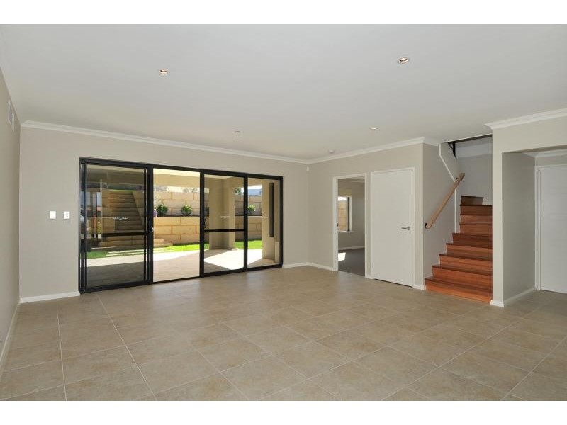 30 Voyager Close, Dawesville WA 6210