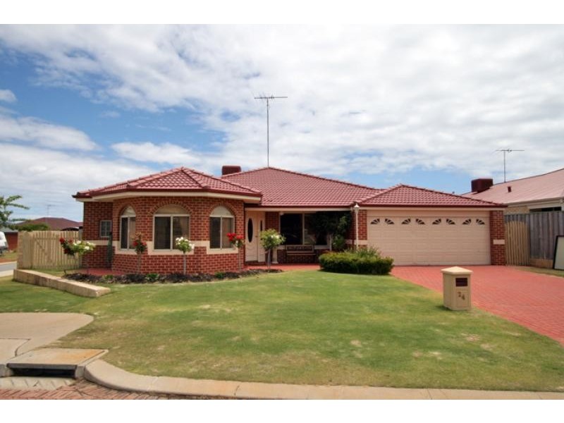 24 Seaforth Drive, Halls Head WA 6210