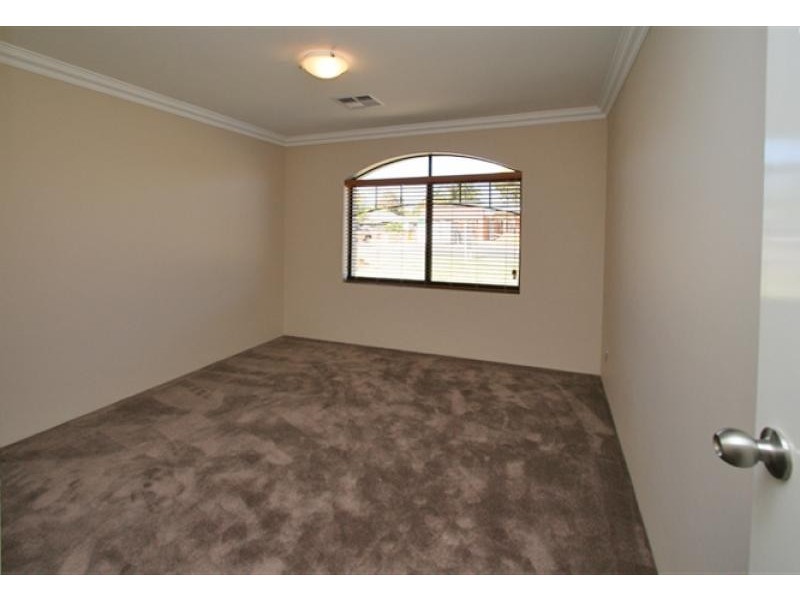 72 Beacham Street, Coodanup WA 6210