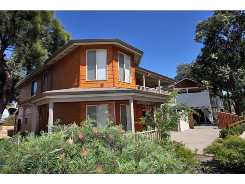 4 Sunflower Cove, Dawesville WA 6211