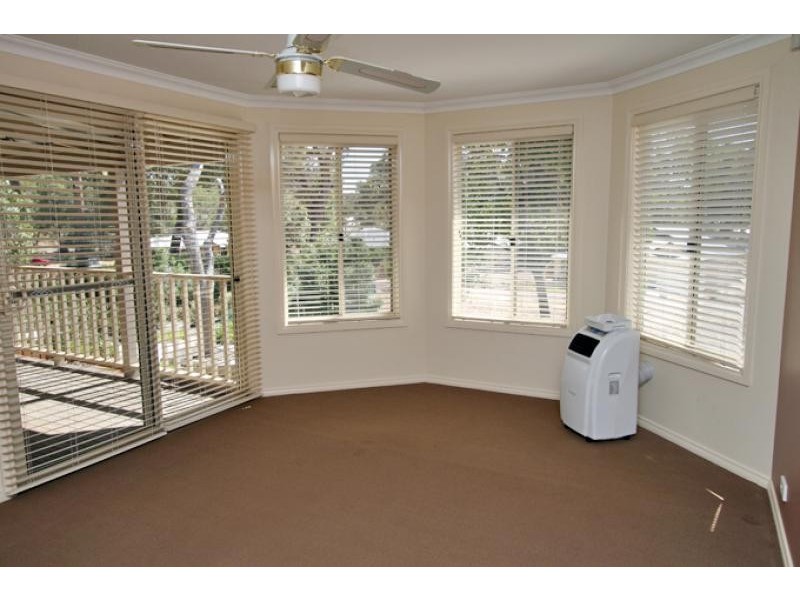 4 Sunflower Cove, Dawesville WA 6211