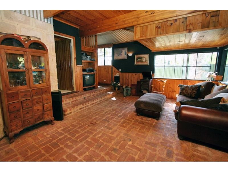 15 Smith Street, Furnissdale WA 6210