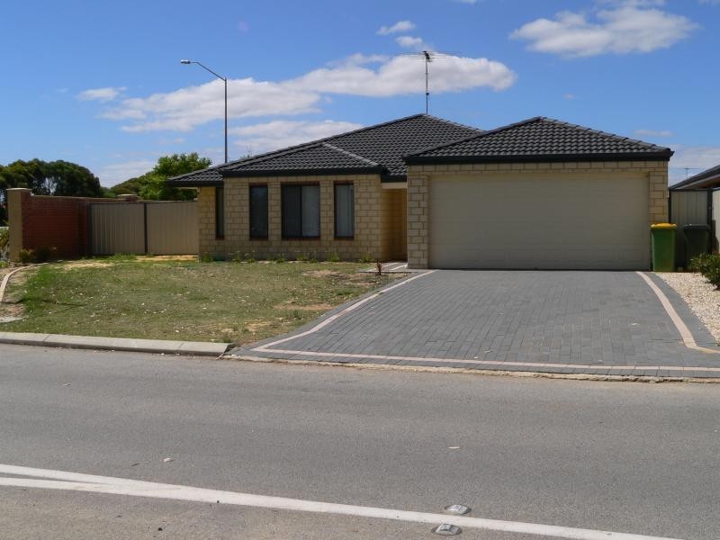 2 Grandmere Parade, Meadow Springs WA 6210