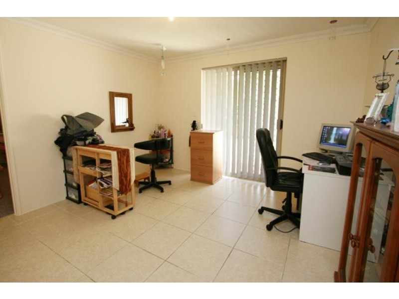 5 Korbel Close, Greenfields WA 6210