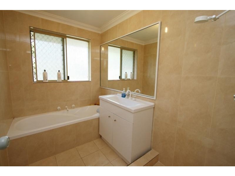 5 Korbel Close, Greenfields WA 6210