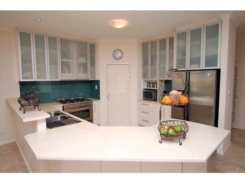 6 Podman Turn, Madora Bay WA 6210