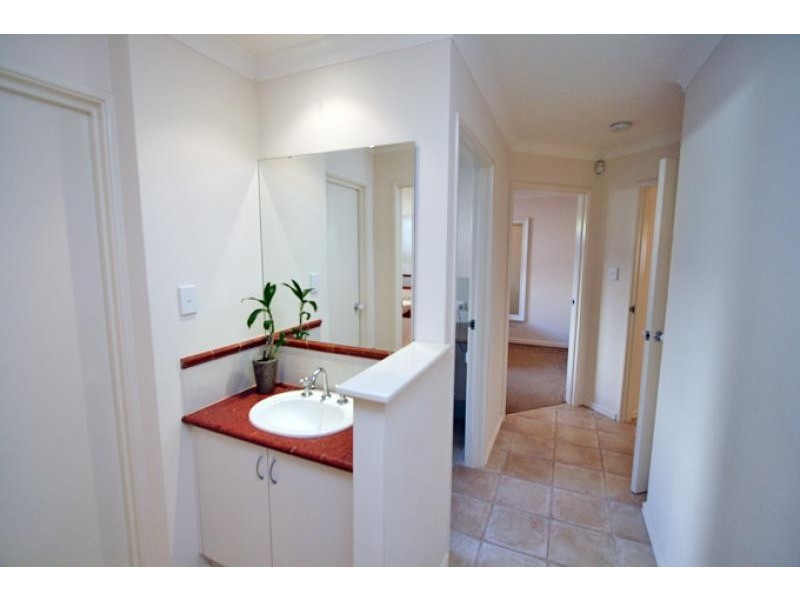 6 Podman Turn, Madora Bay WA 6210