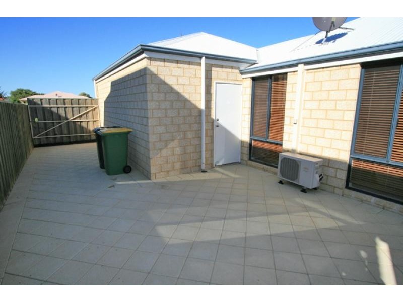 6 Podman Turn, Madora Bay WA 6210