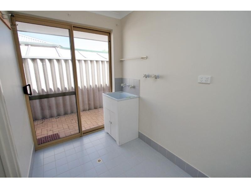 33 Erica Street, Mandurah WA 6210