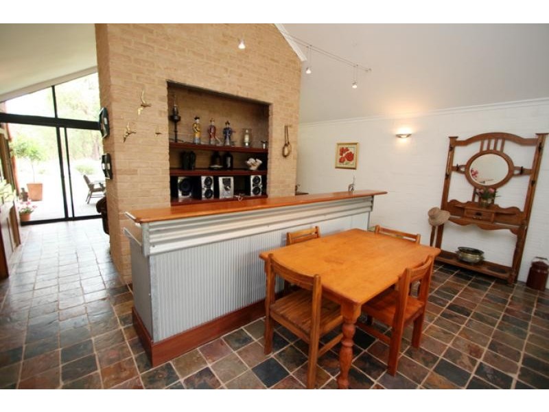 125 Tuart Grove Avenue, Lake Clifton WA 6215