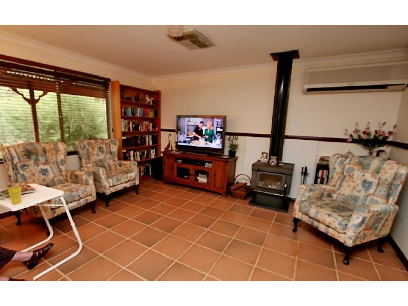 125 Tuart Grove Avenue, Lake Clifton WA 6215