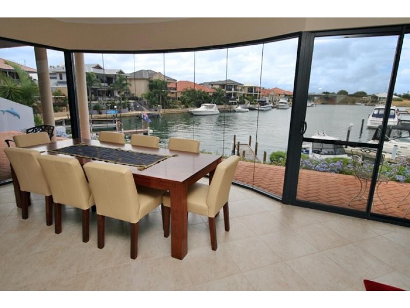 19 Eunamara Retreat, Halls Head WA 6210
