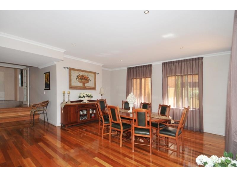 139 Darwin Terrace, Dudley Park WA 6210