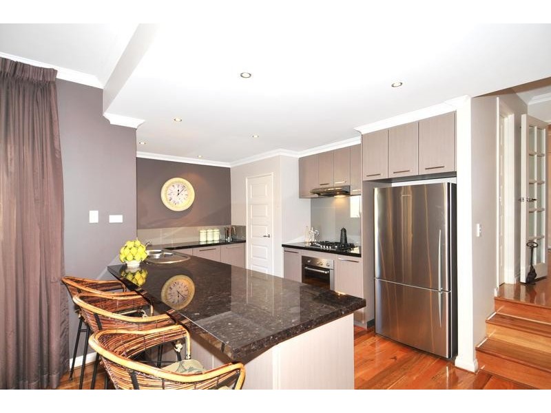 139 Darwin Terrace, Dudley Park WA 6210