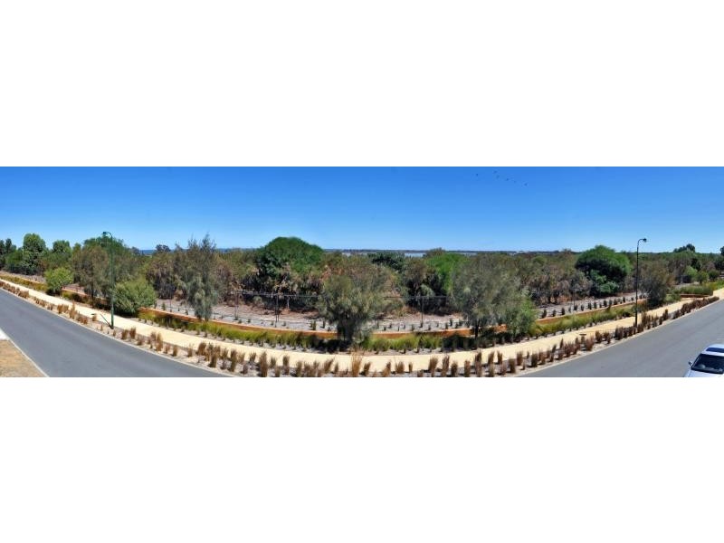 139 Darwin Terrace, Dudley Park WA 6210