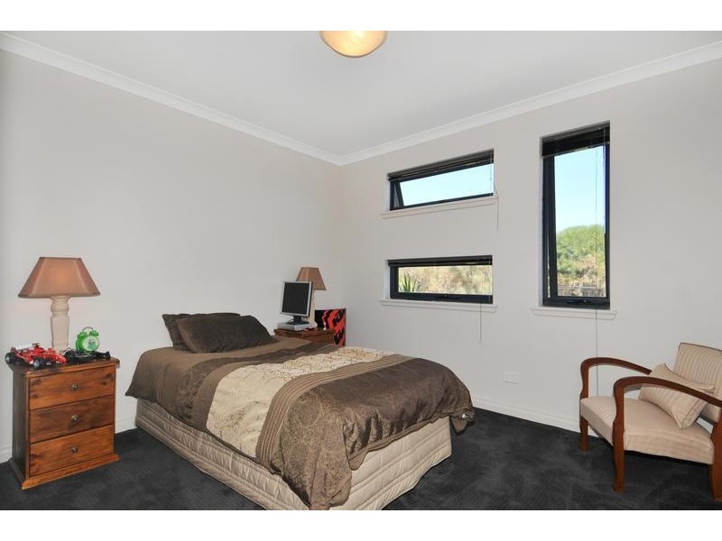 139 Darwin Terrace, Dudley Park WA 6210