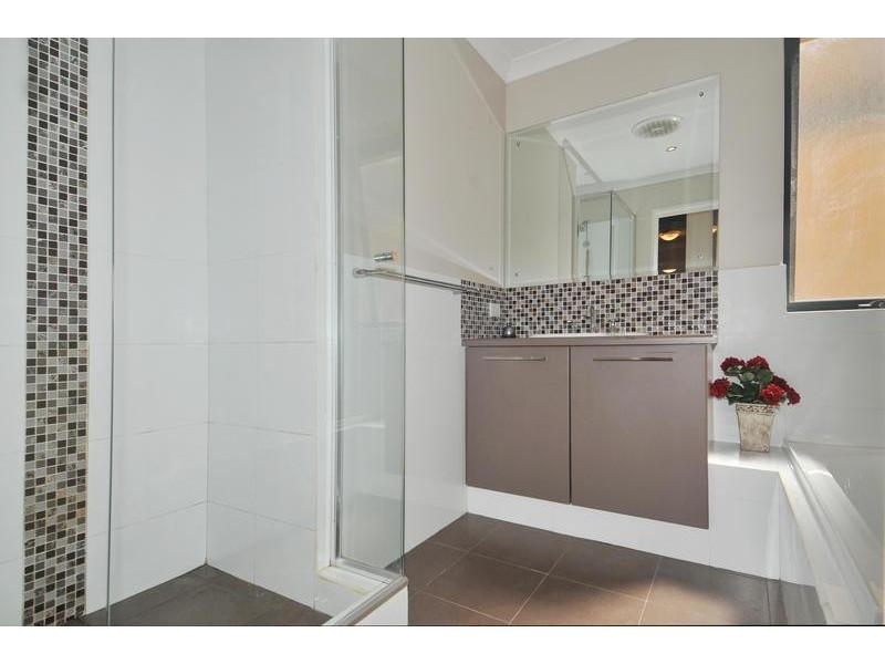 139 Darwin Terrace, Dudley Park WA 6210