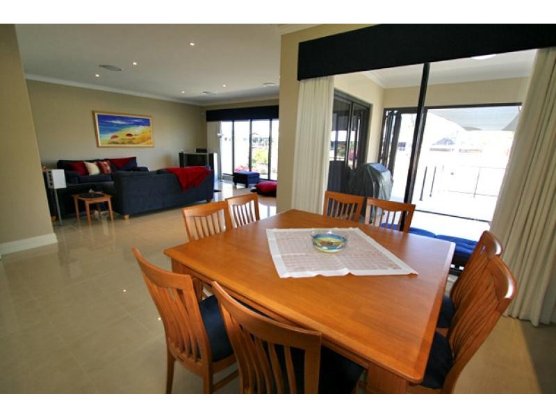 12 Ragamuffin Point, Mandurah WA 6210