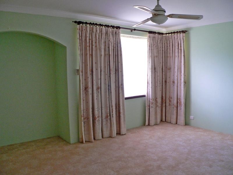 13 Pepperwood Rise, Halls Head WA 6210