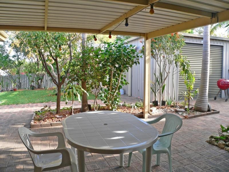 13 Pepperwood Rise, Halls Head WA 6210