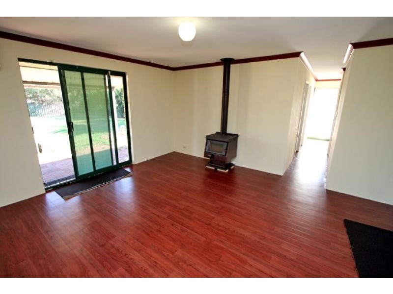 27 Central Avenue, North Dandalup WA 6207