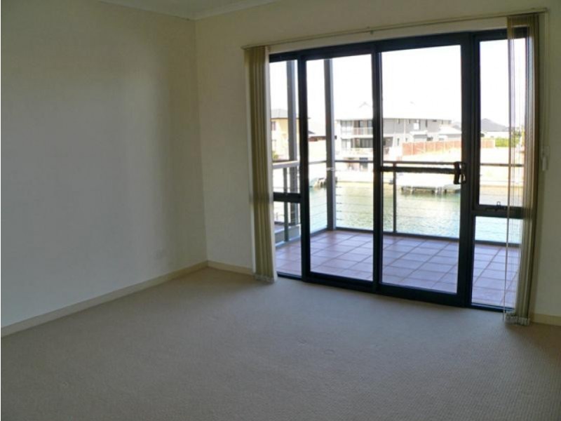30 Piccolo Place, Mandurah WA 6210