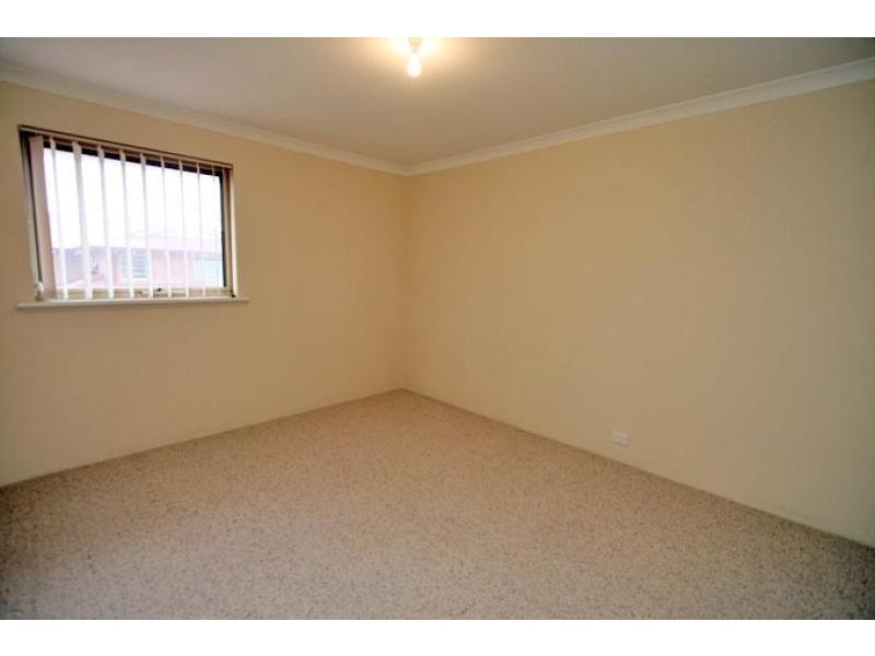 Unit 1/3 First Avenue, Mandurah WA 6210